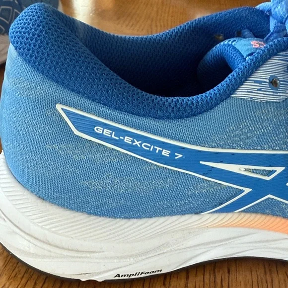 Women’s ASICS Gel-Excite 7 size 8.5 - Picture 3 of 13
